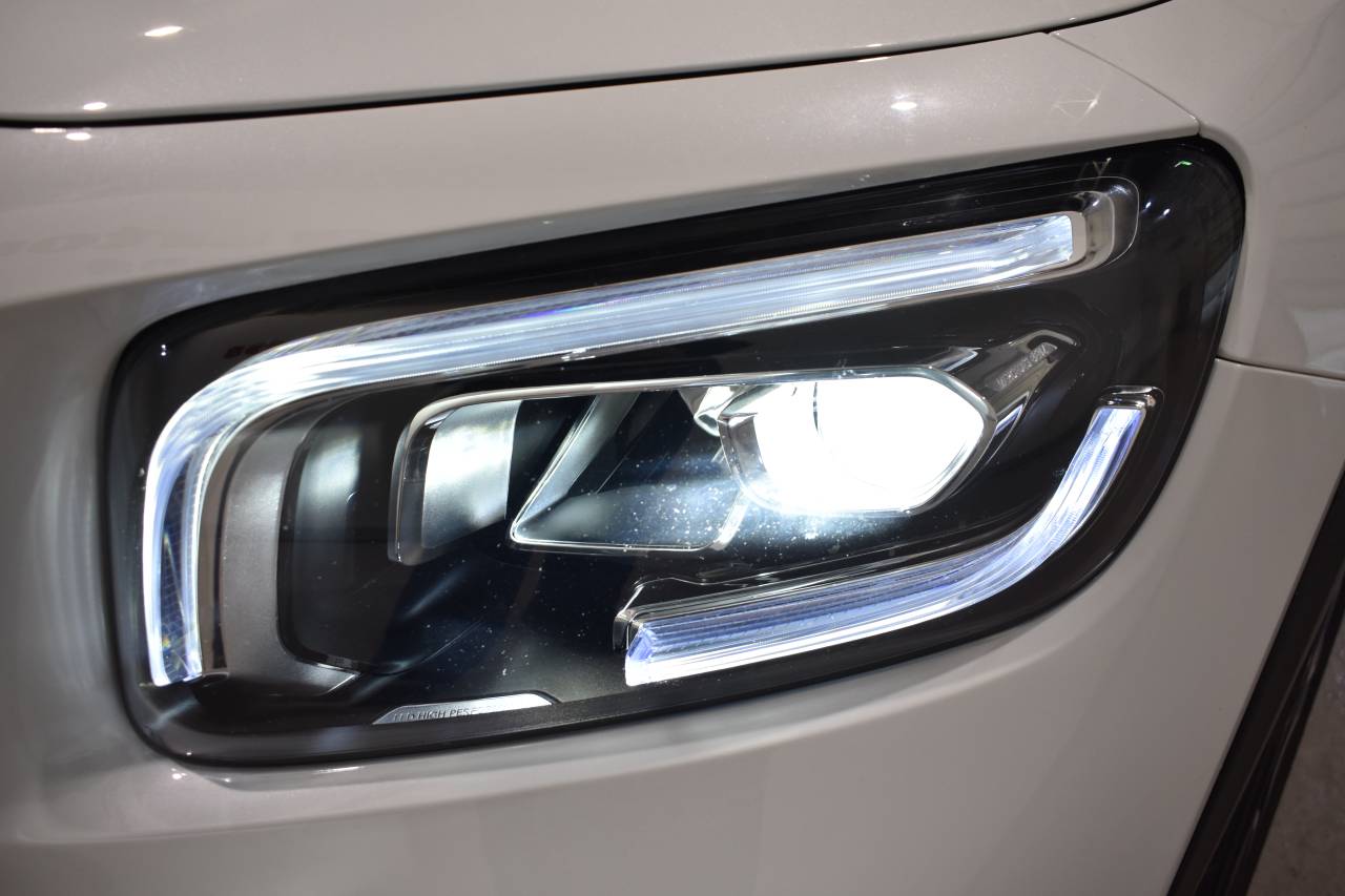 MERCEDES-BENZ GLB en Minoautos