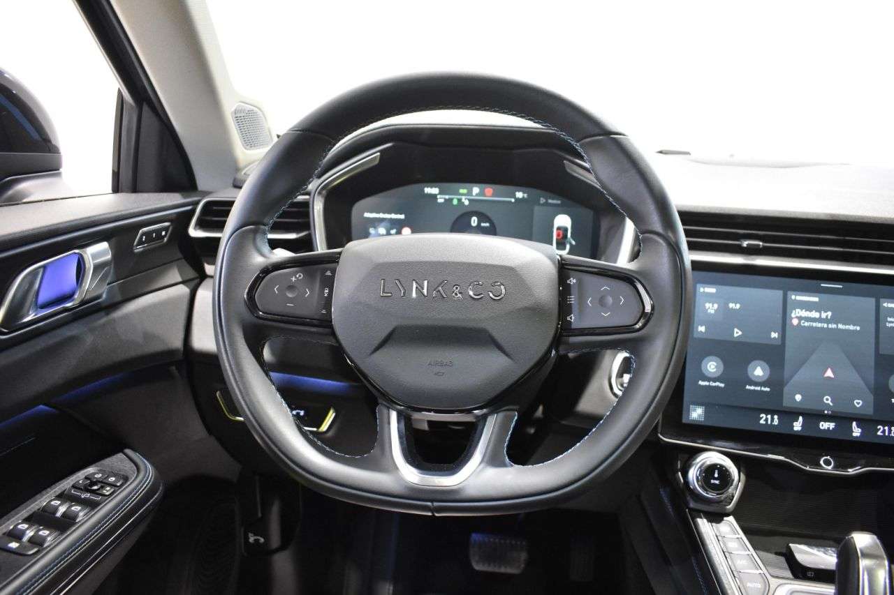 LYNK & CO 01 en Minoautos