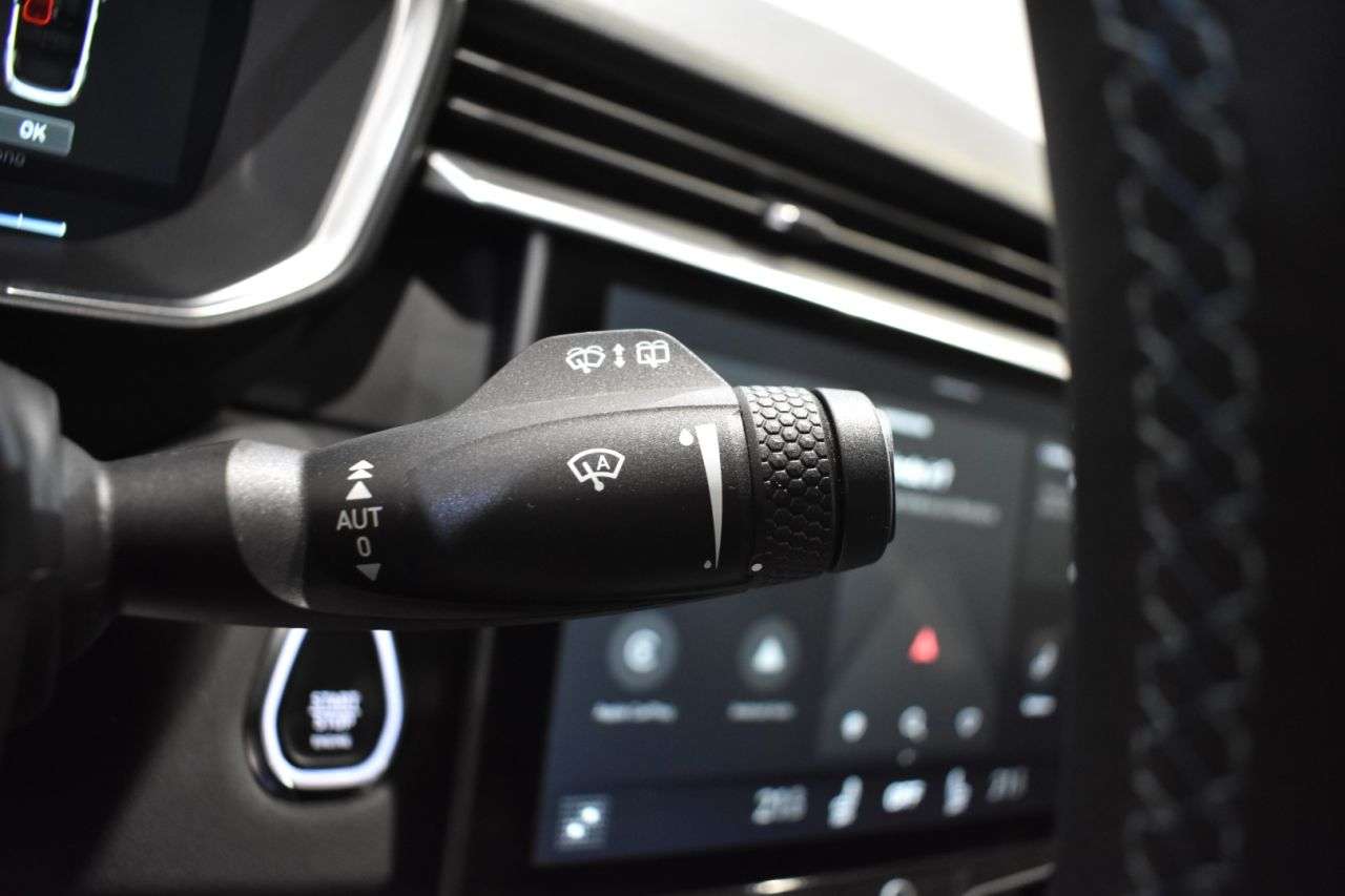 LYNK & CO 01 en Minoautos