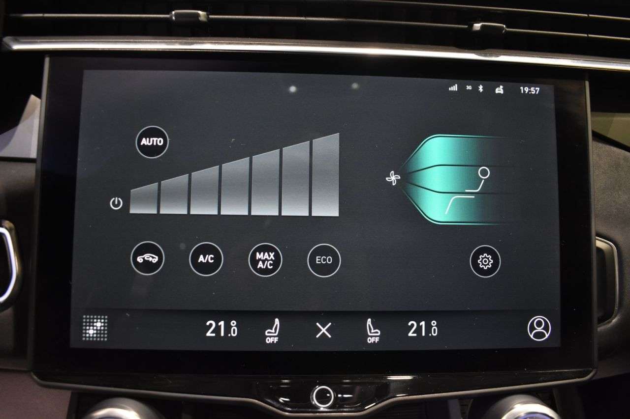 LYNK & CO 01 en Minoautos