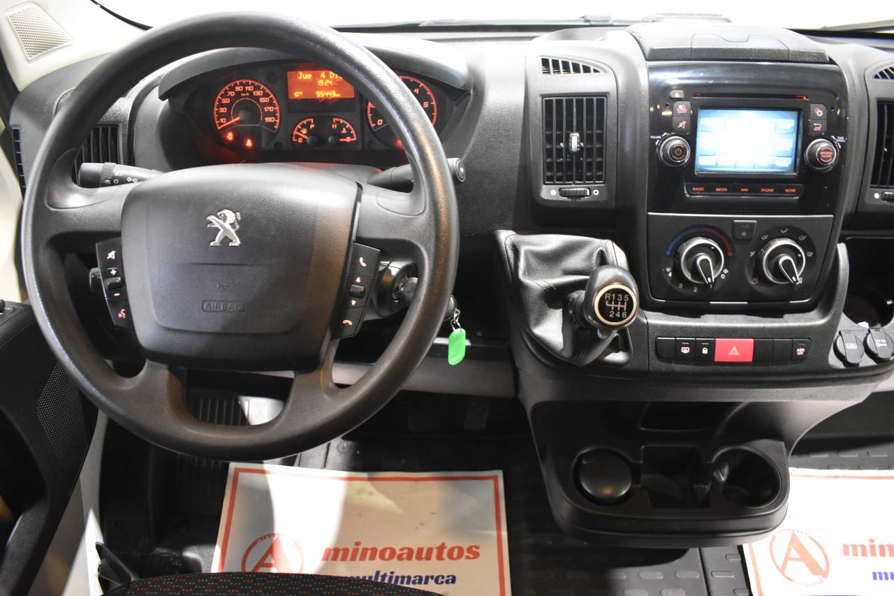 PEUGEOT BOXER en Minoautos