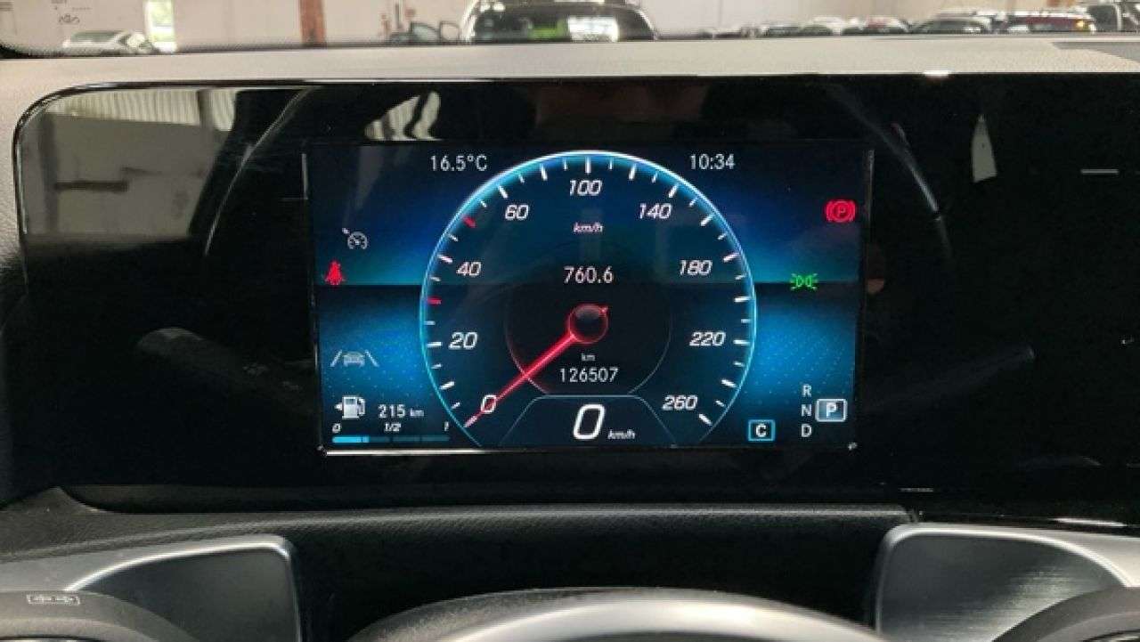 MERCEDES-BENZ GLB en Minoautos