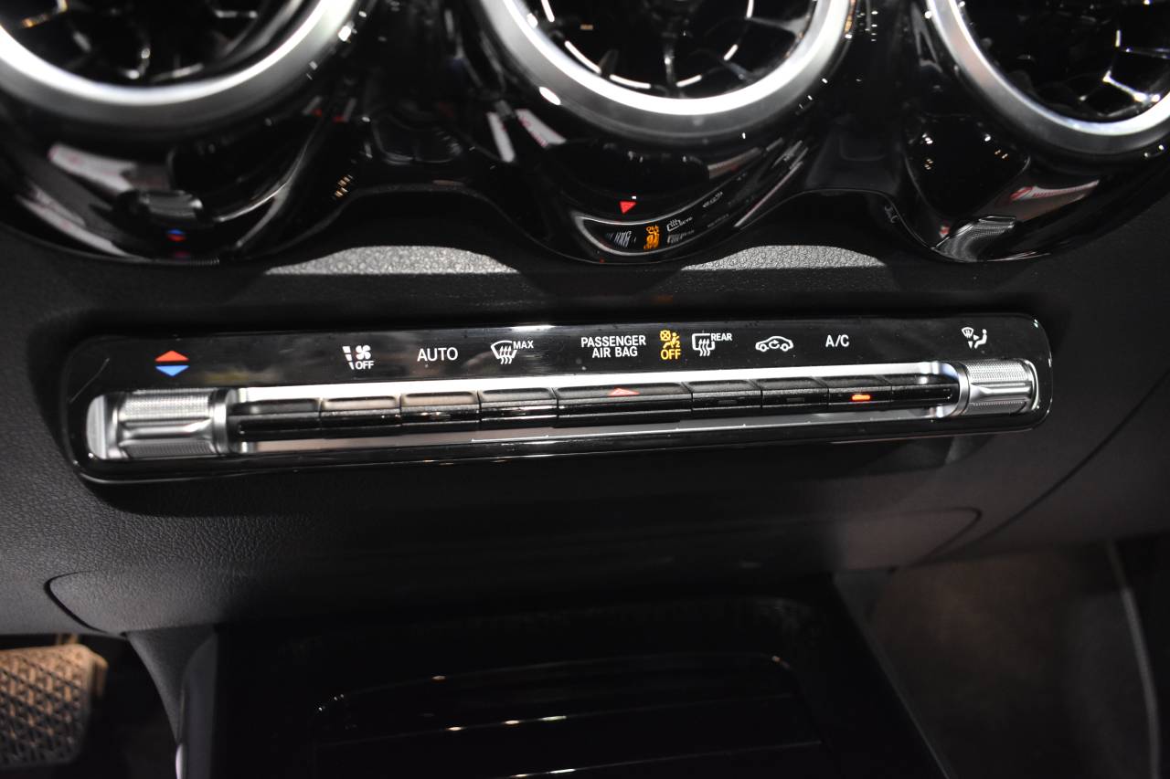 MERCEDES-BENZ GLB en Minoautos