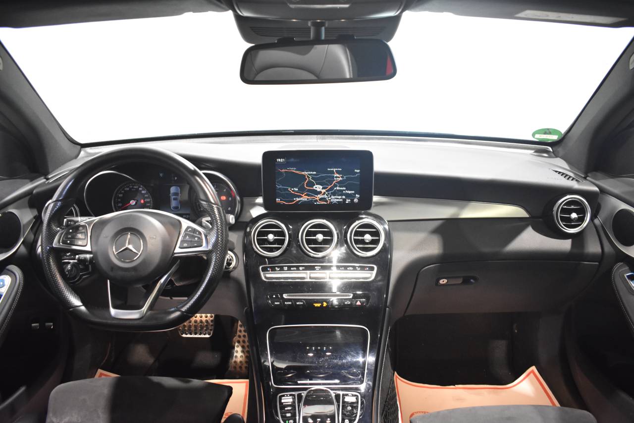 MERCEDES-BENZ GLC COUP� en Minoautos