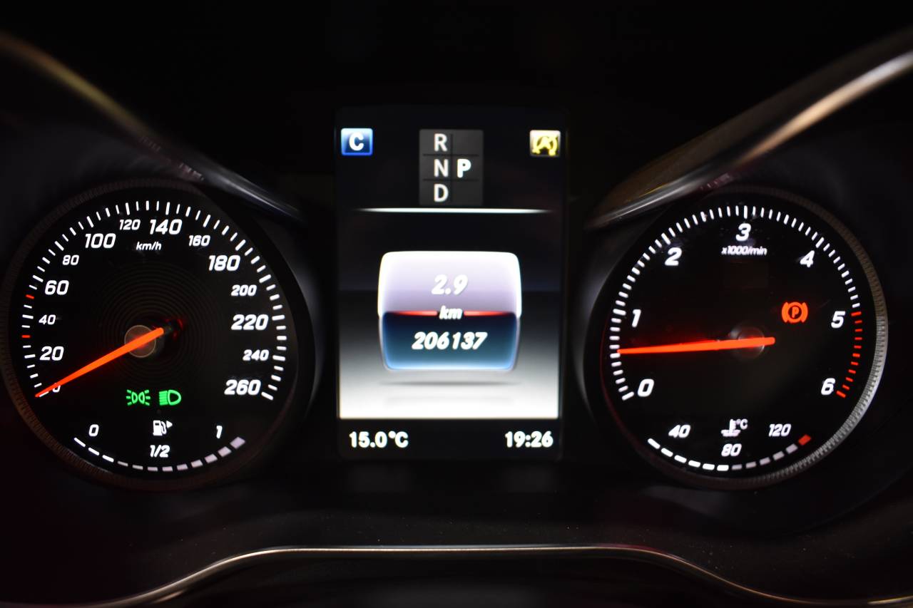 MERCEDES-BENZ GLC COUP� en Minoautos