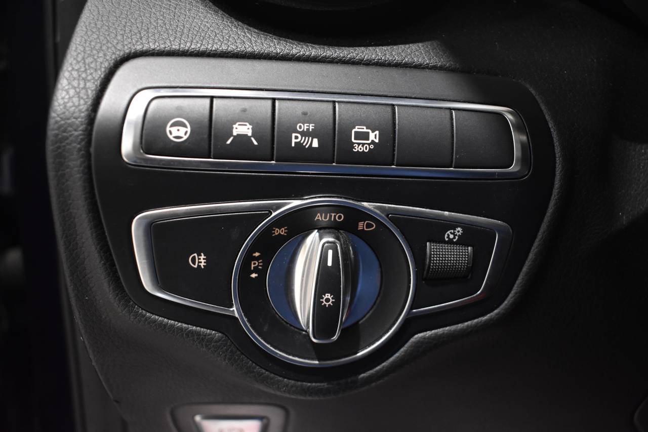 MERCEDES-BENZ GLC COUP� en Minoautos