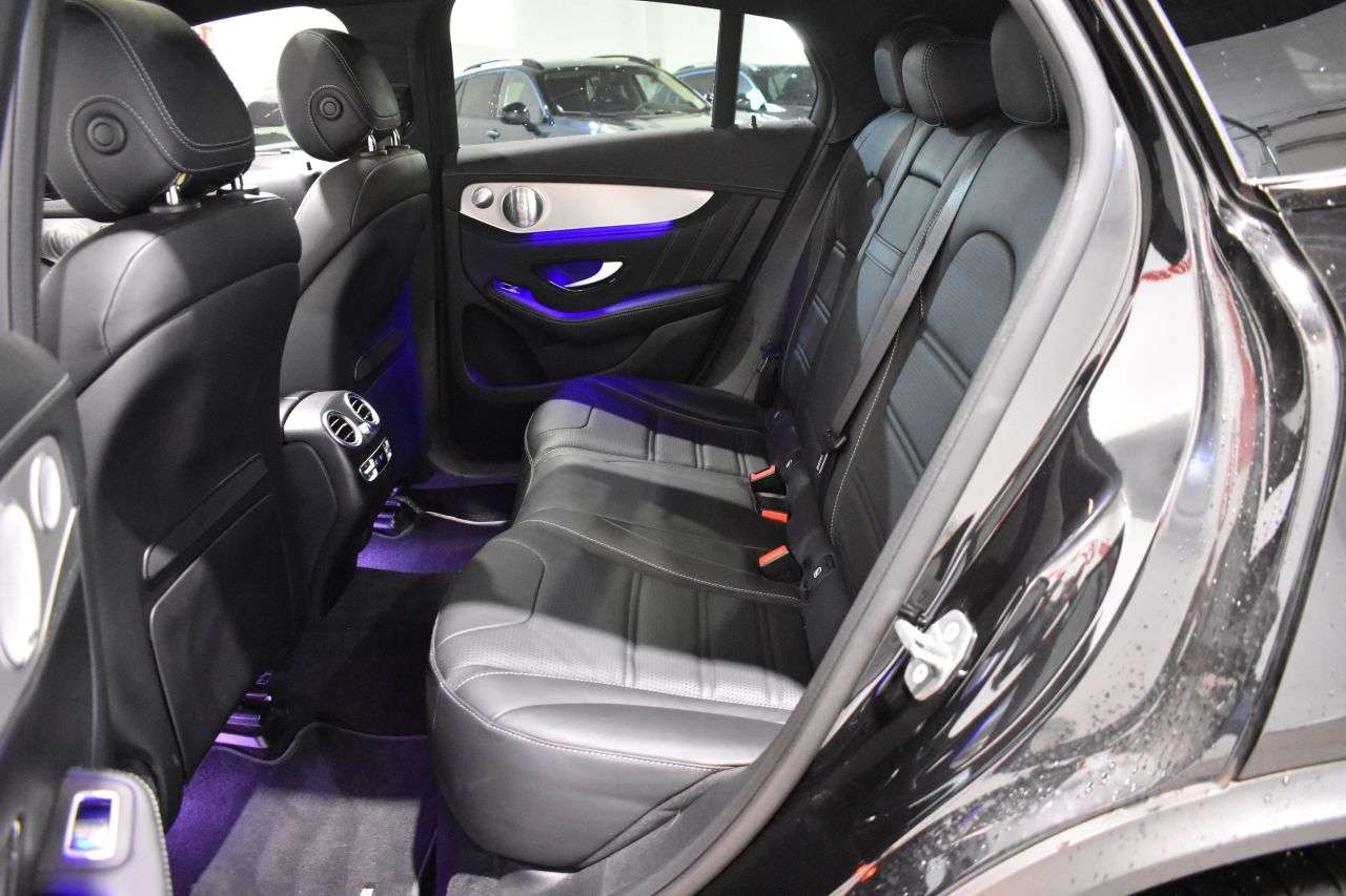 MERCEDES-BENZ GLC COUP� en Minoautos