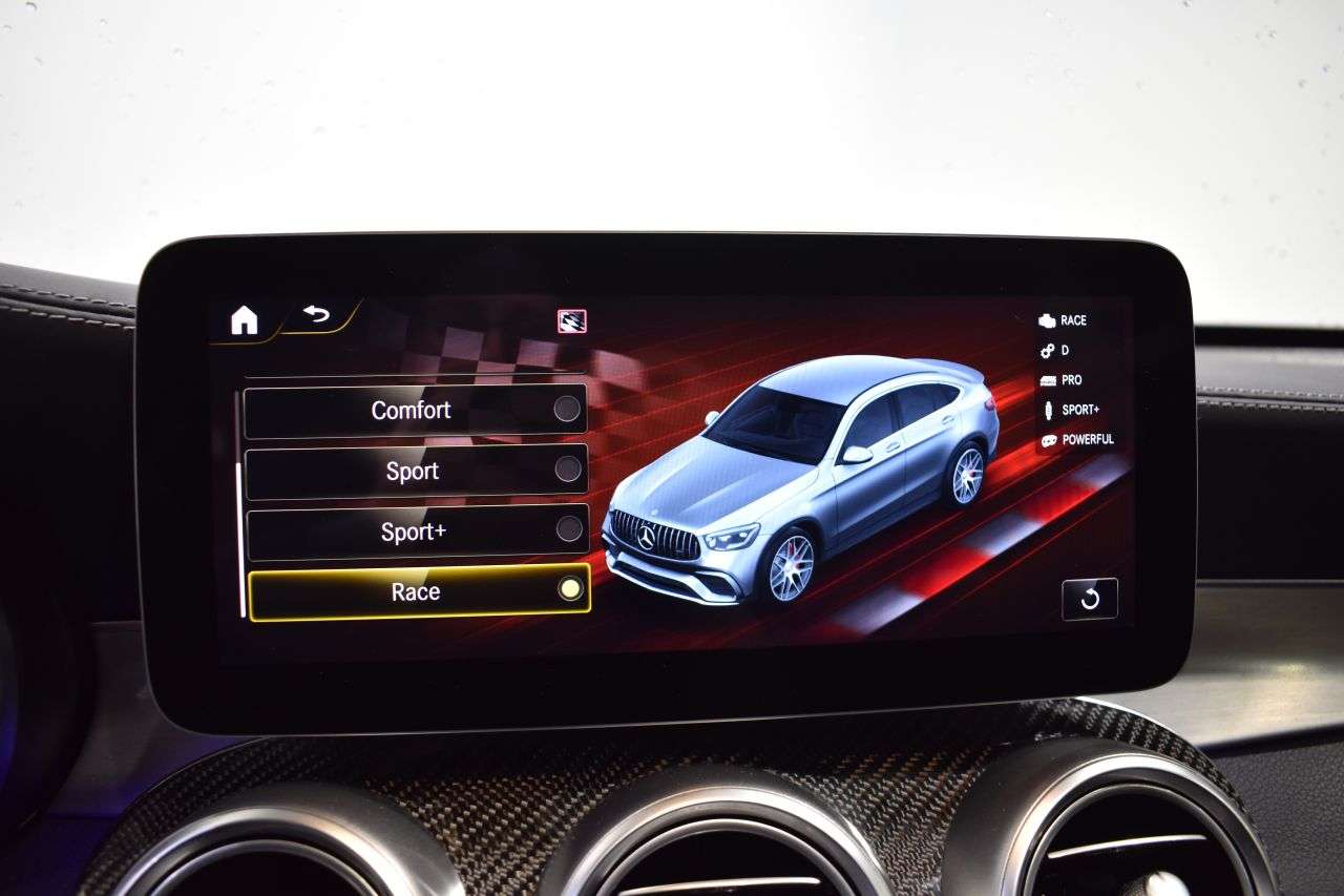 MERCEDES-BENZ GLC COUP� en Minoautos