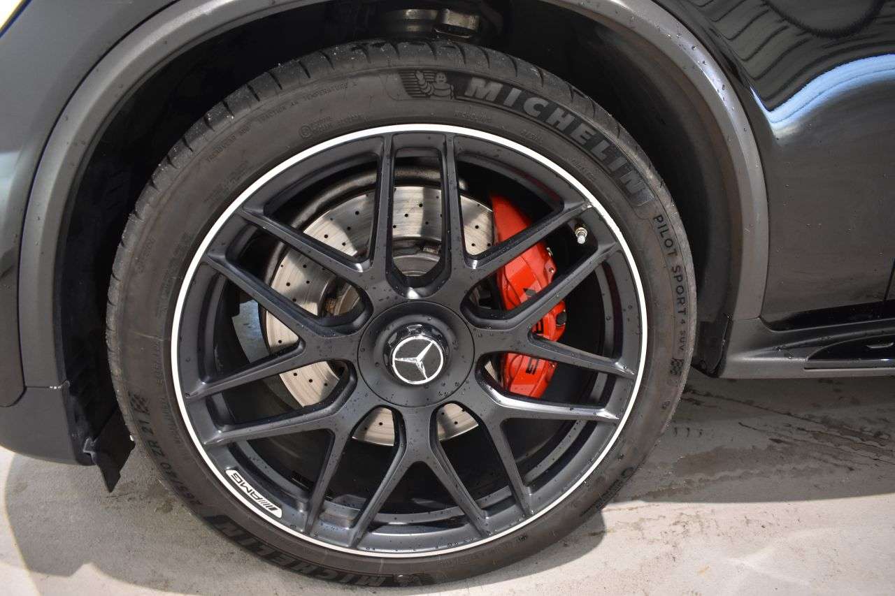 MERCEDES-BENZ GLC COUP� en Minoautos