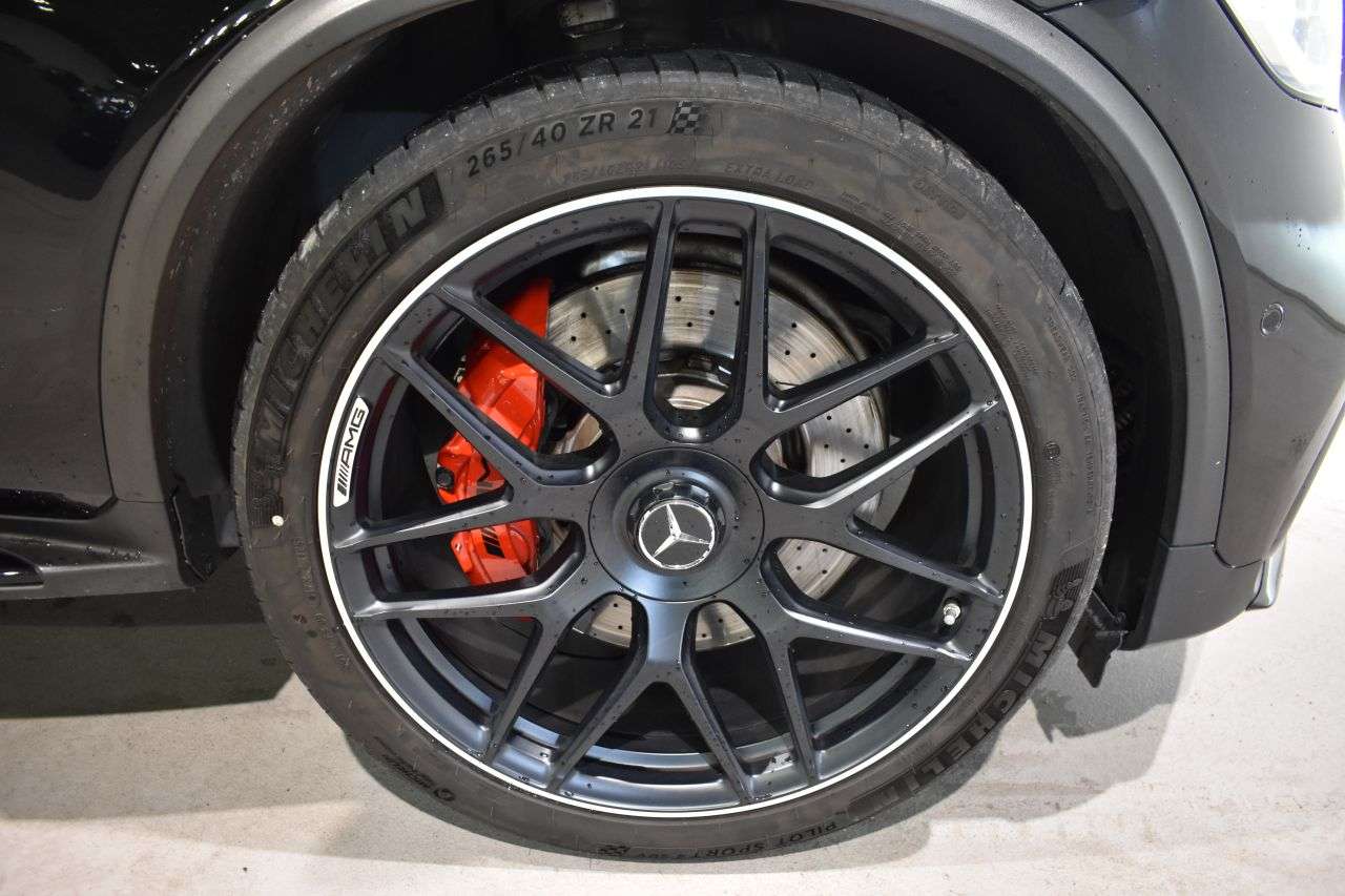 MERCEDES-BENZ GLC COUP� en Minoautos