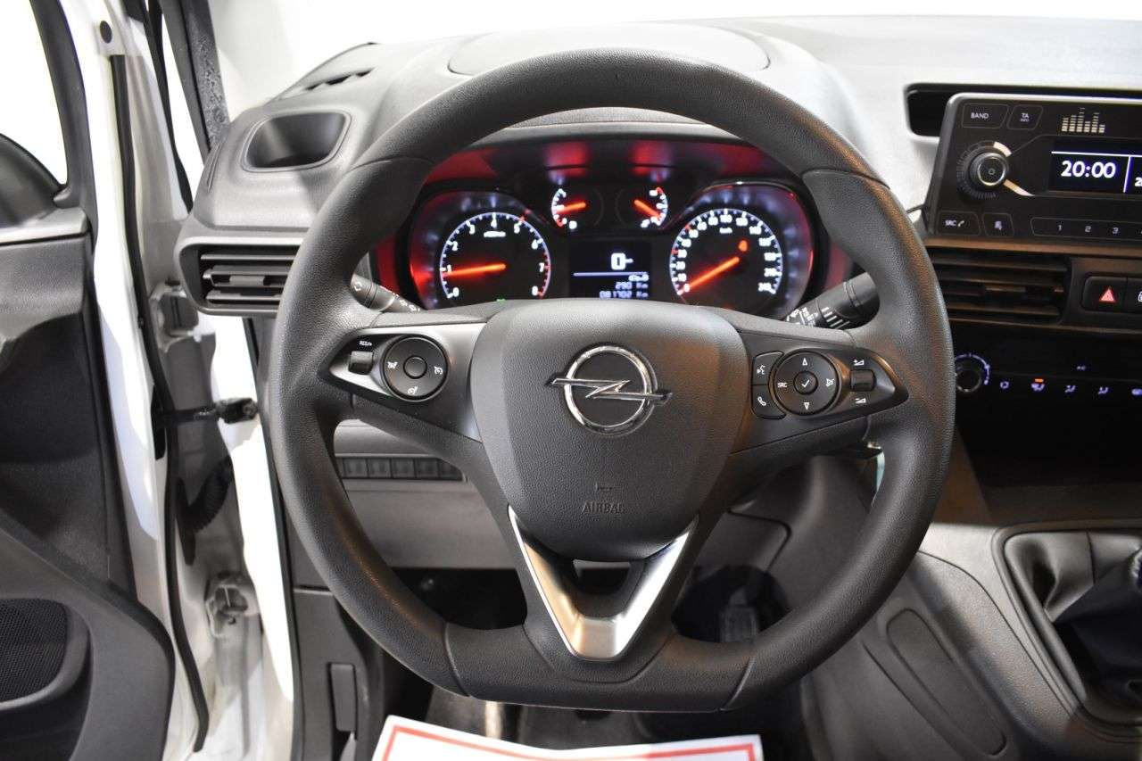 OPEL COMBO en Minoautos