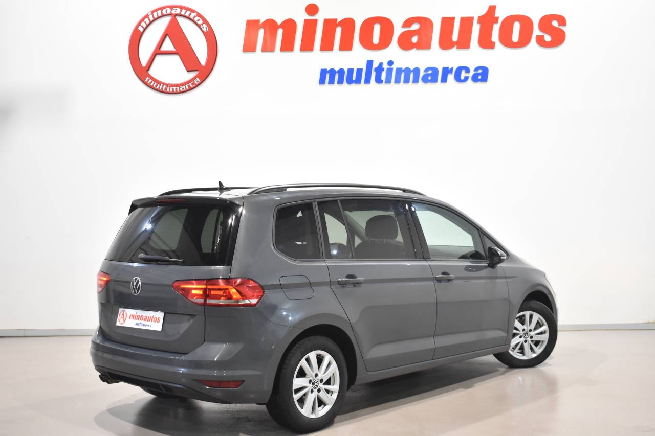 VW TOURAN en Minoautos