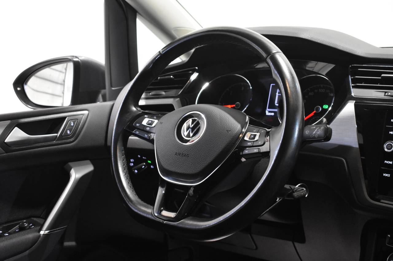 VW TOURAN en Minoautos
