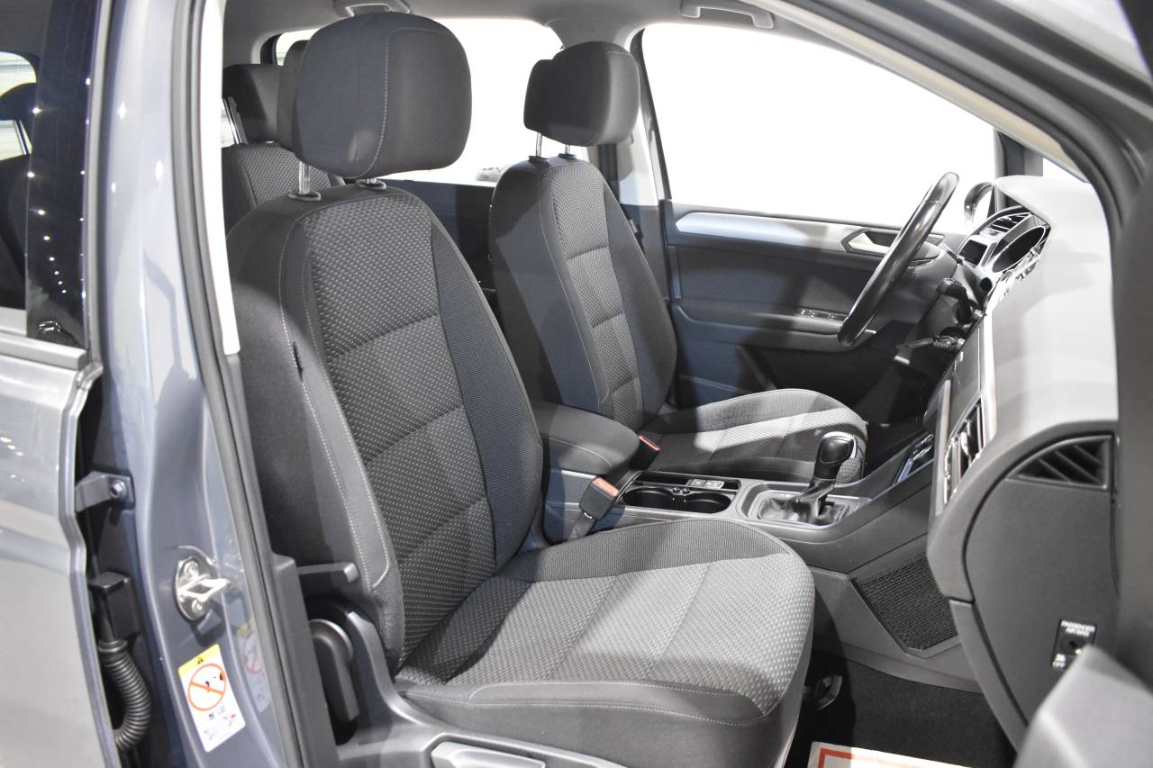 VW TOURAN en Minoautos