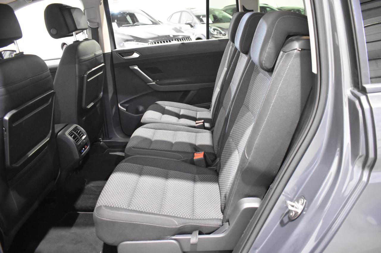 VW TOURAN en Minoautos