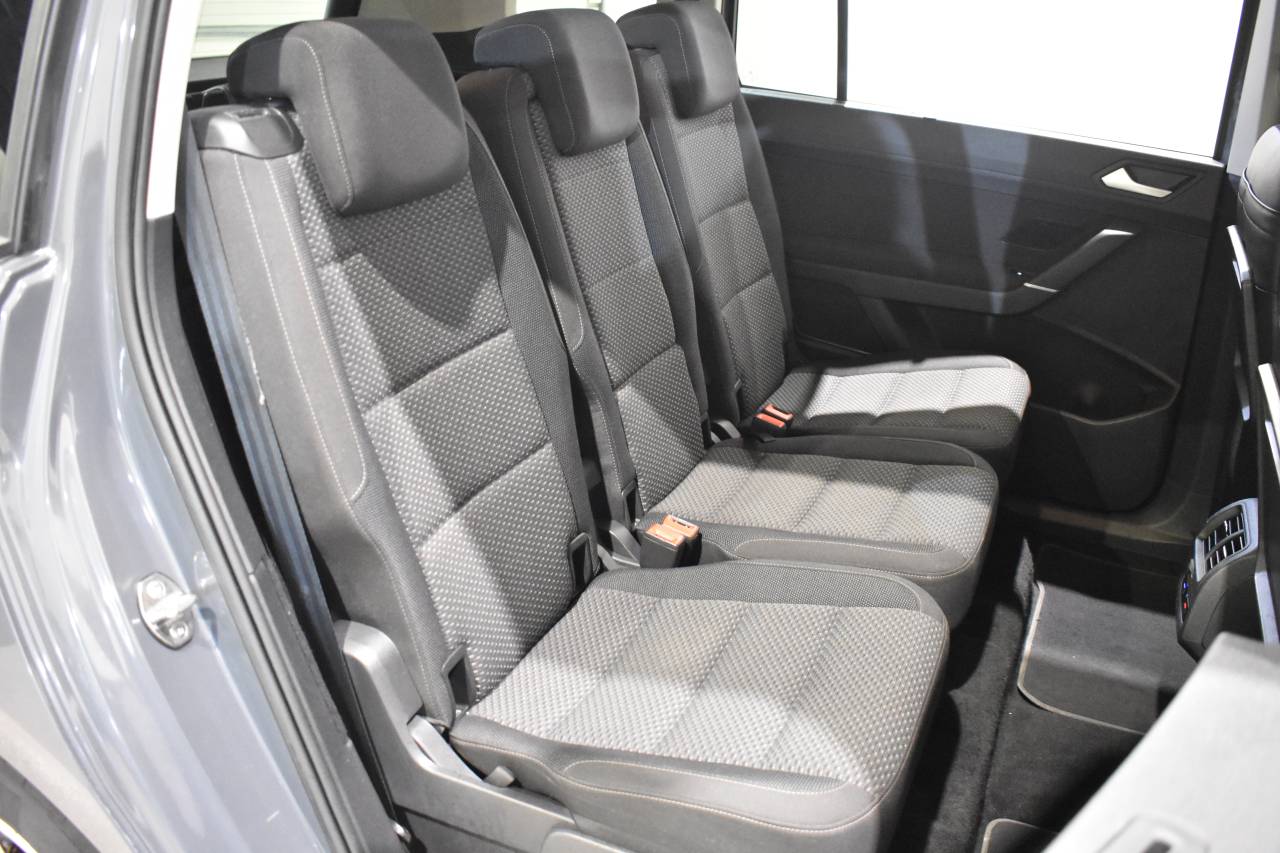 VW TOURAN en Minoautos