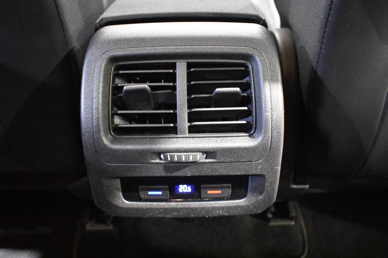 VW TOURAN en Minoautos