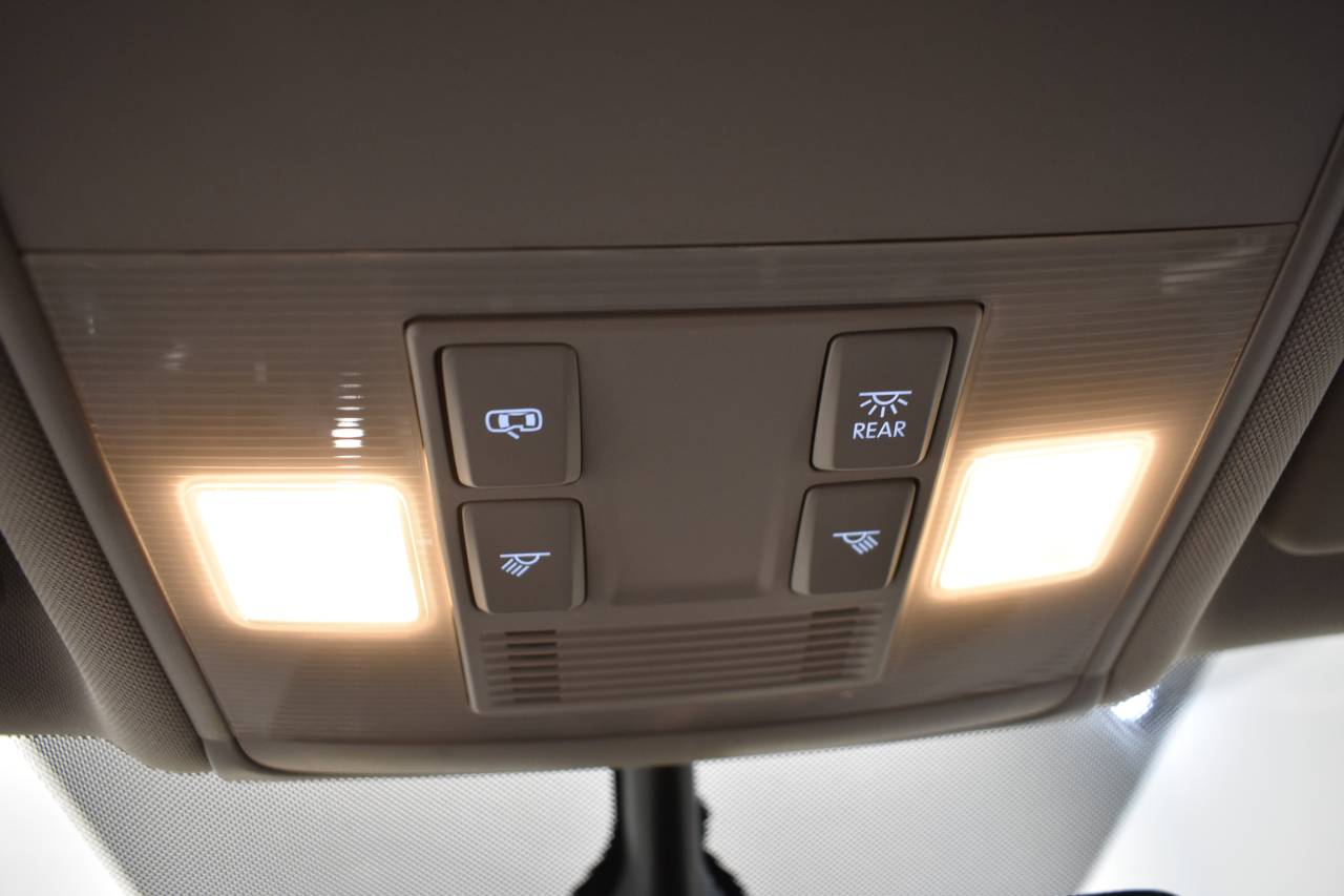 VW TOURAN en Minoautos