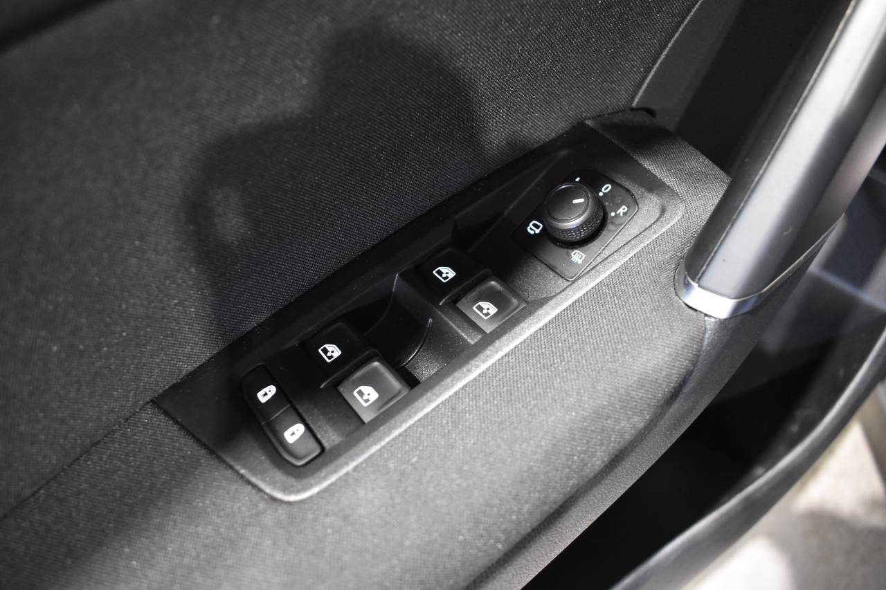 VW TOURAN en Minoautos