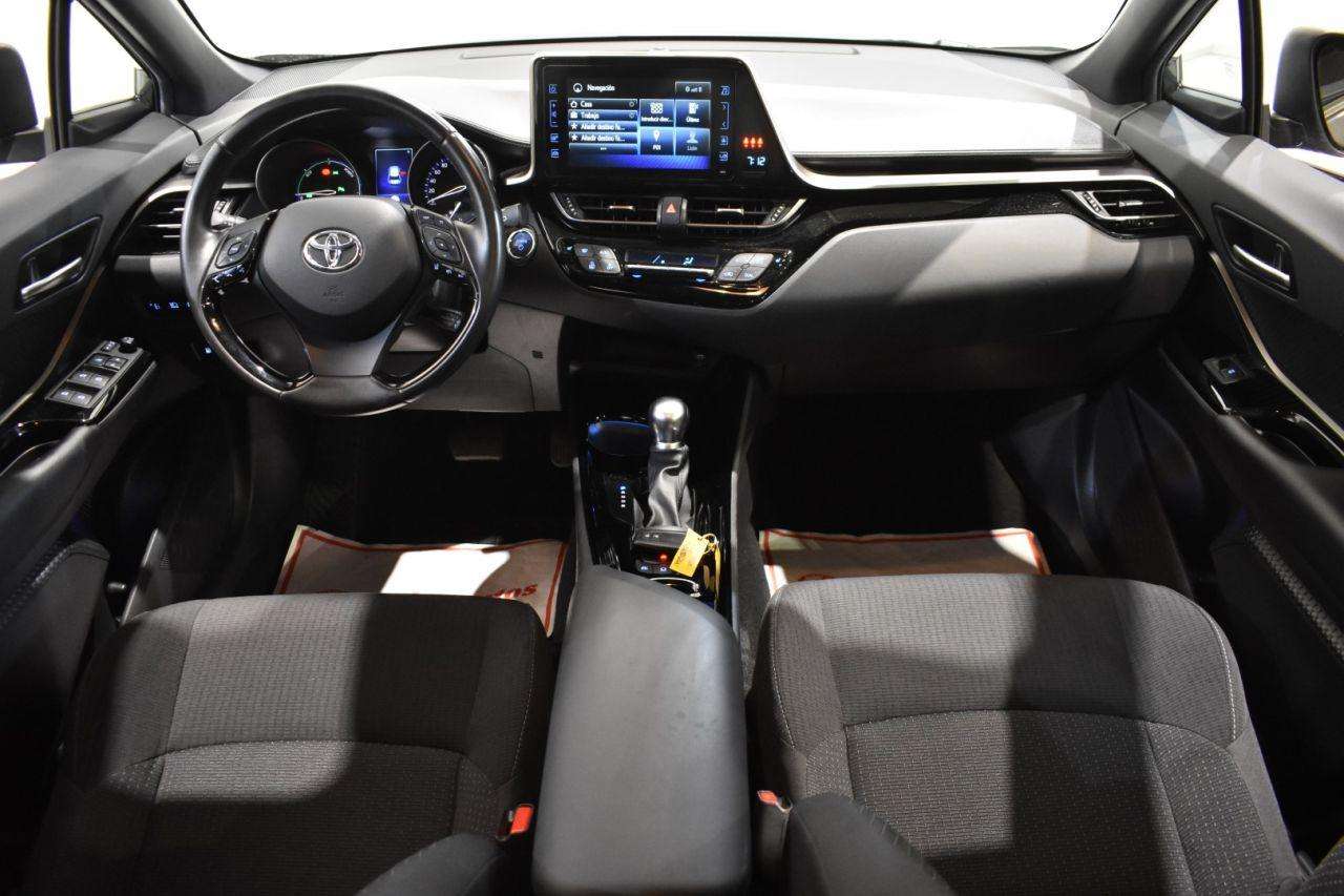 TOYOTA C-HR en Minoautos