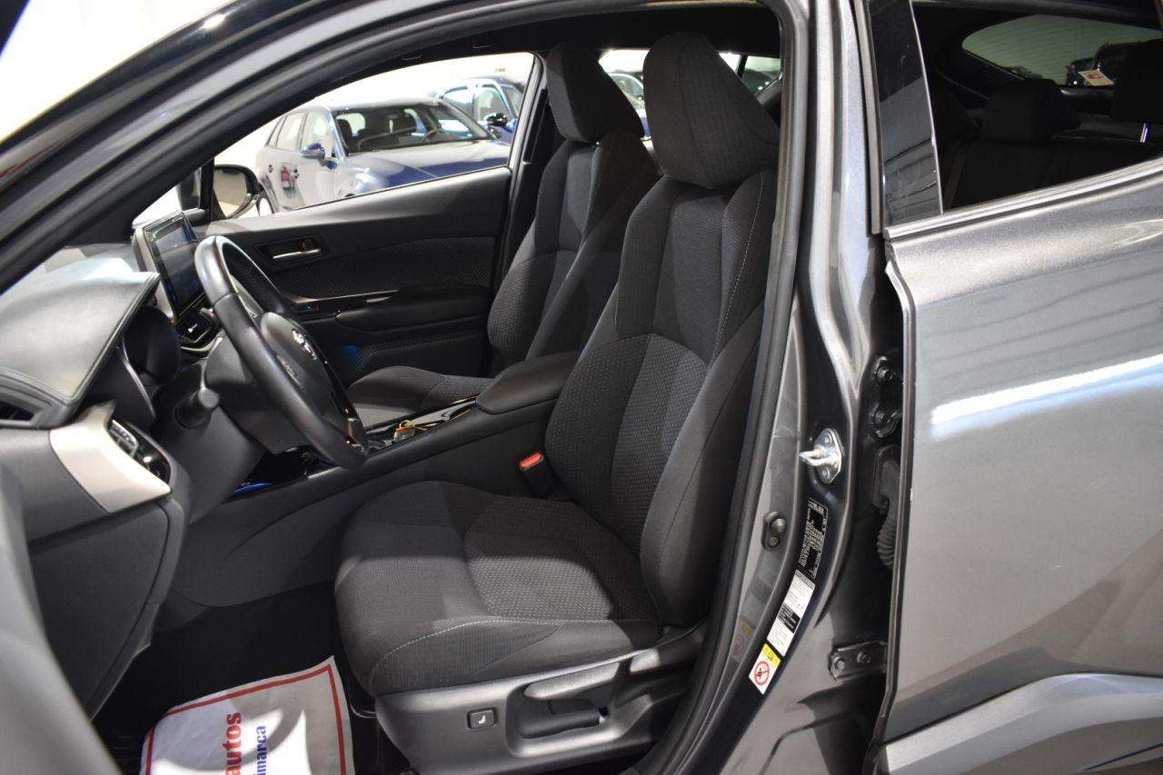 TOYOTA C-HR en Minoautos