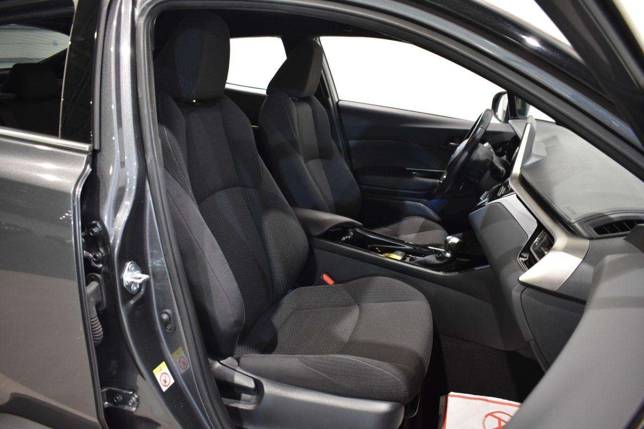 TOYOTA C-HR en Minoautos