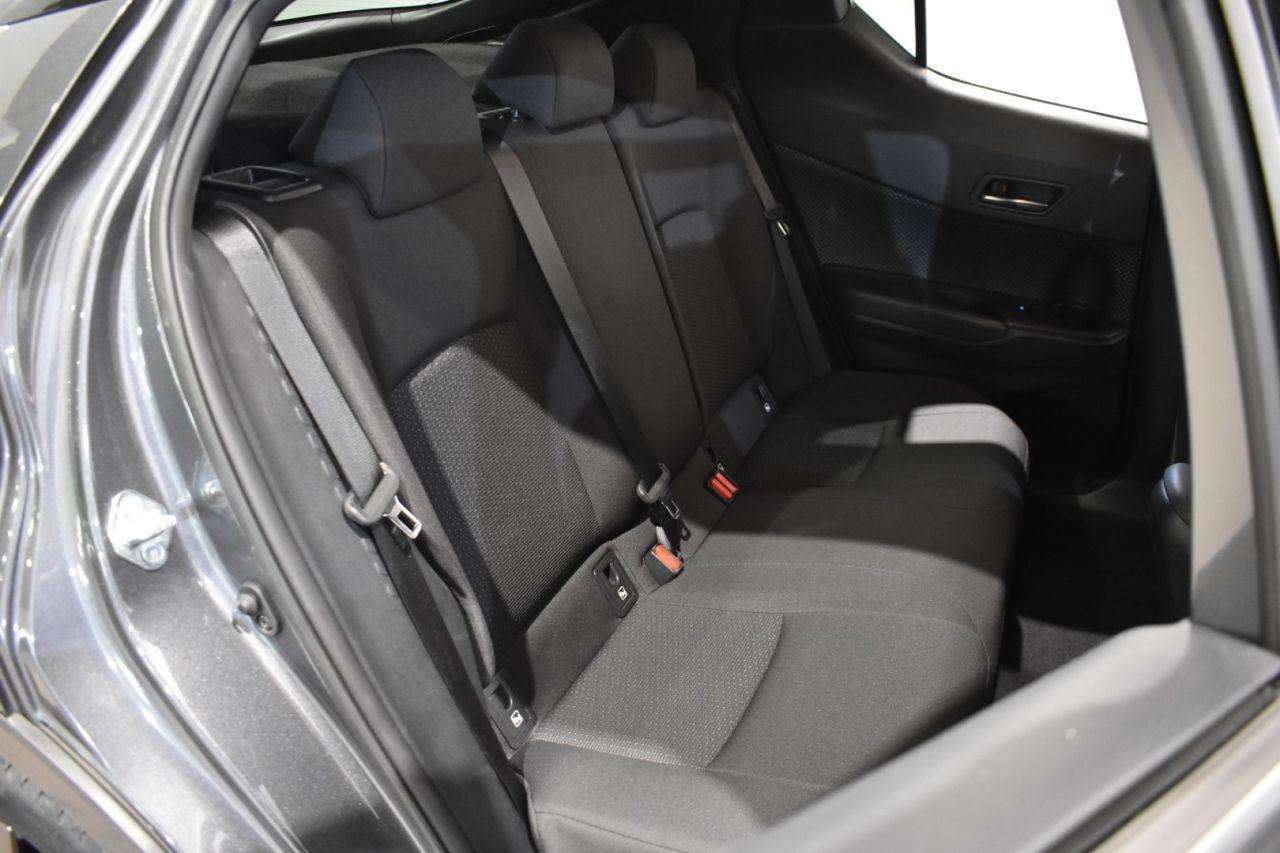 TOYOTA C-HR en Minoautos