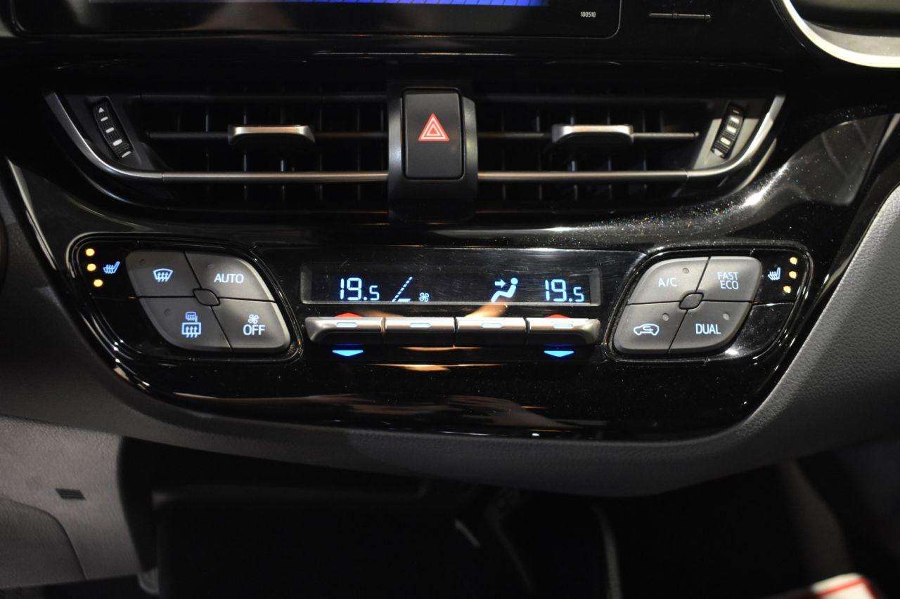 TOYOTA C-HR en Minoautos