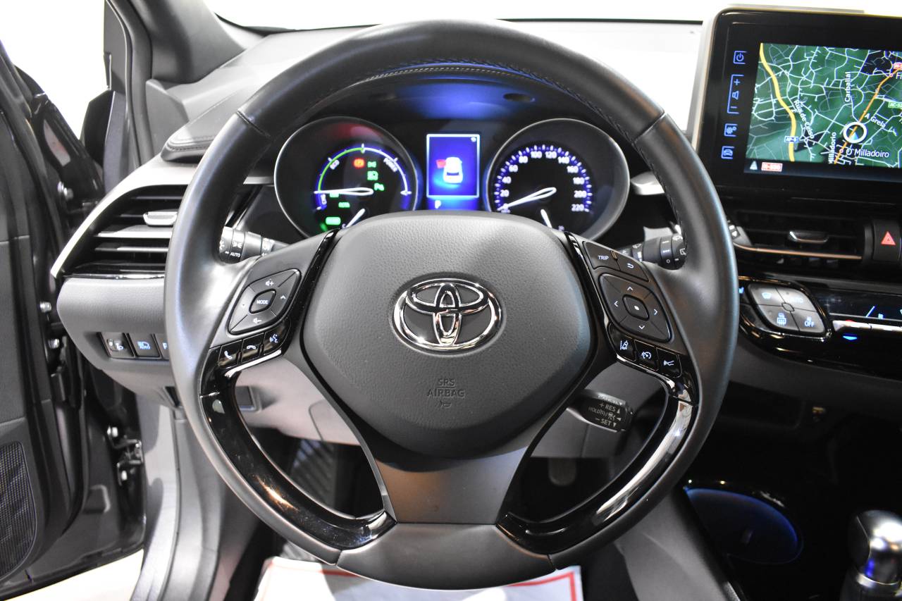 TOYOTA C-HR en Minoautos