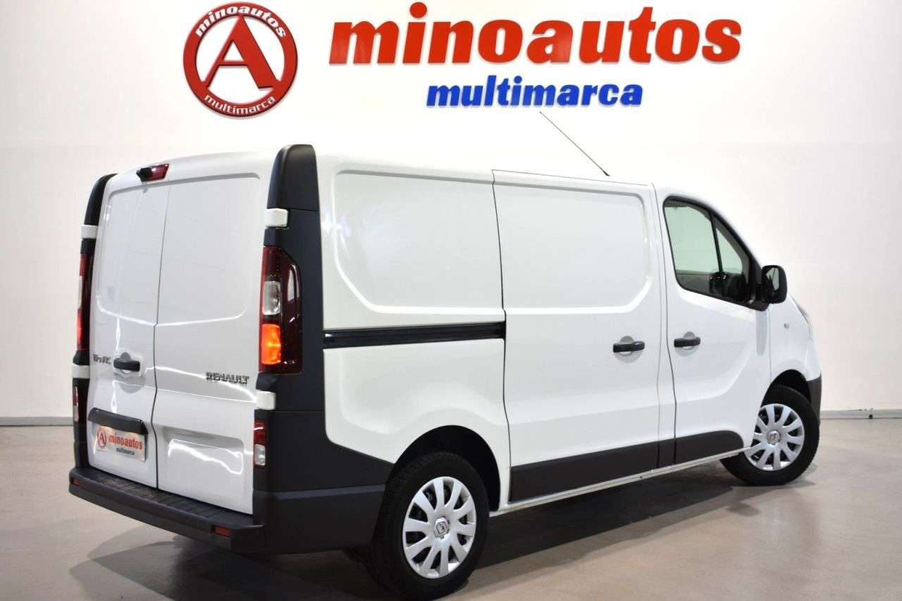 RENAULT TRAFIC en Minoautos