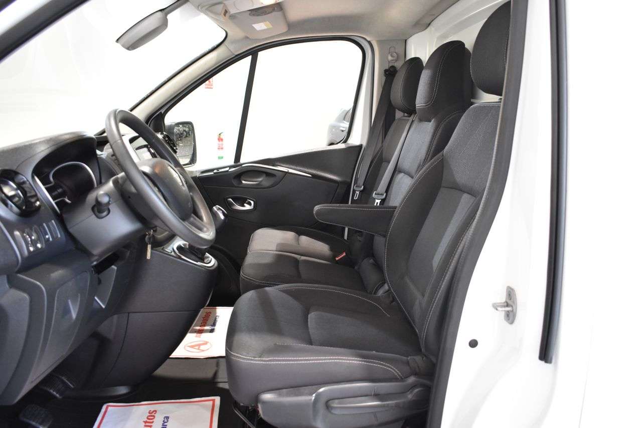 RENAULT TRAFIC en Minoautos