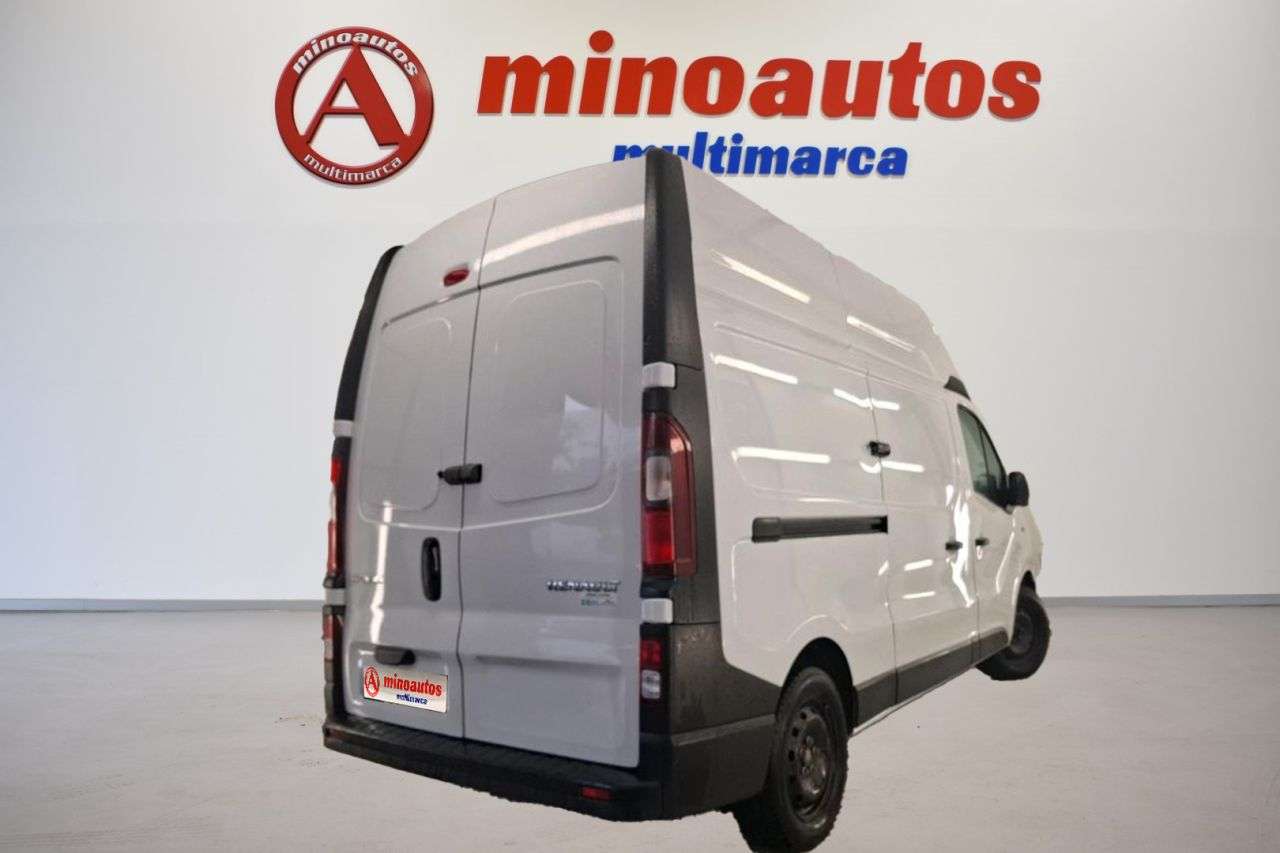 RENAULT TRAFIC en Minoautos