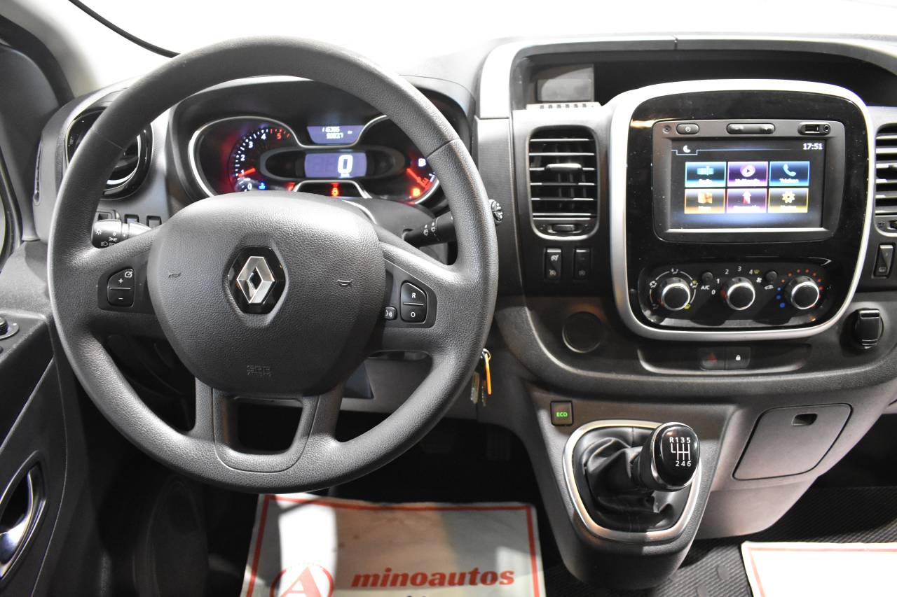 RENAULT TRAFIC en Minoautos