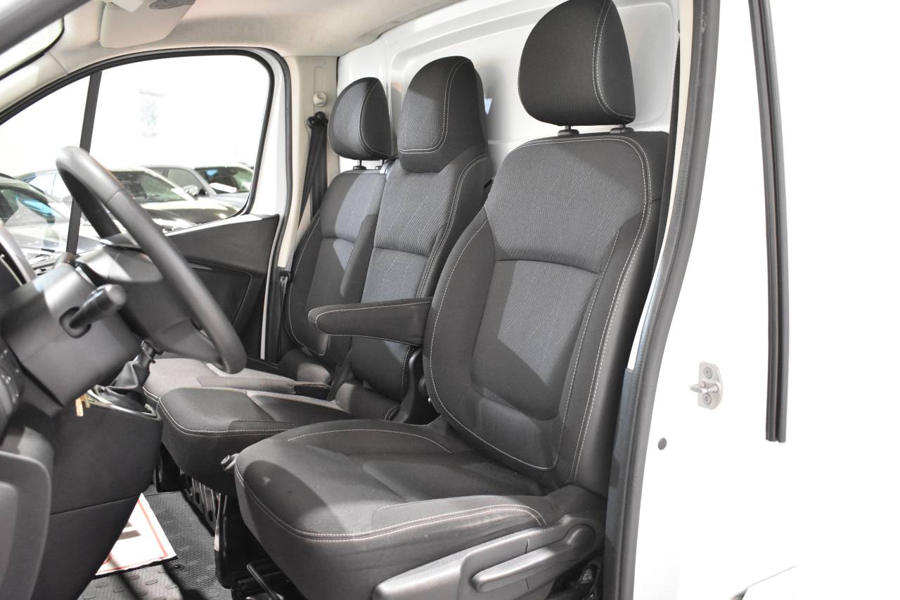 RENAULT TRAFIC en Minoautos