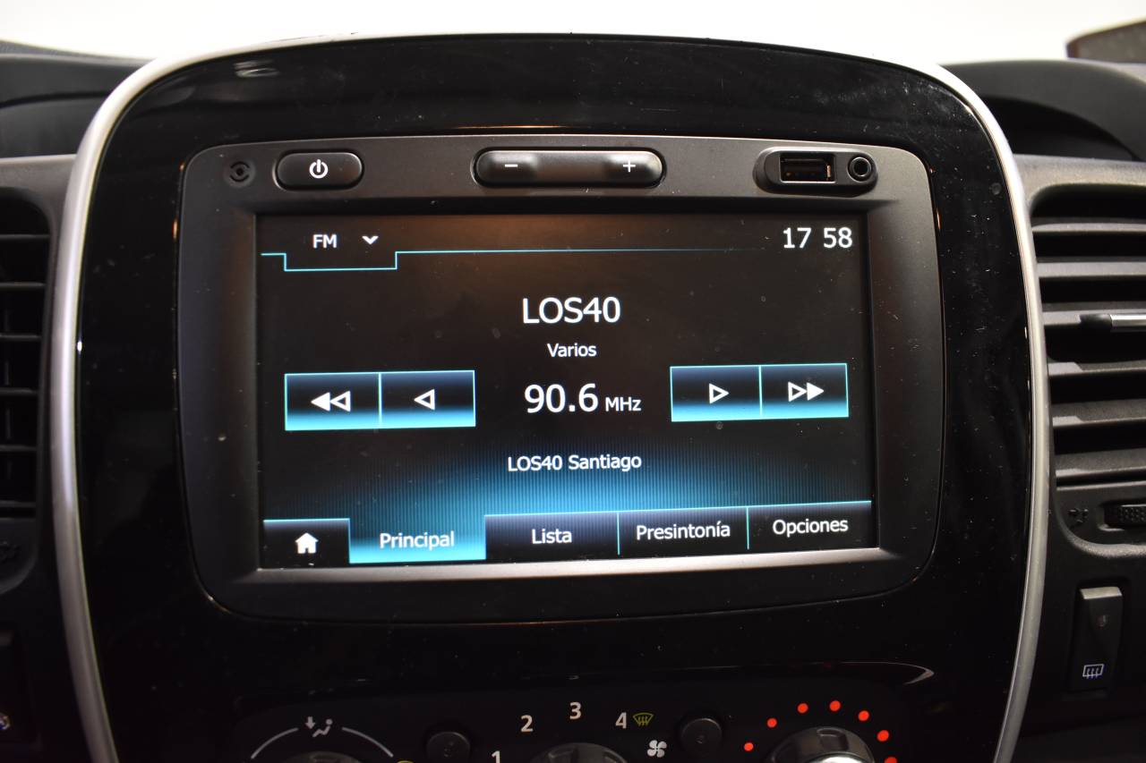 RENAULT TRAFIC en Minoautos