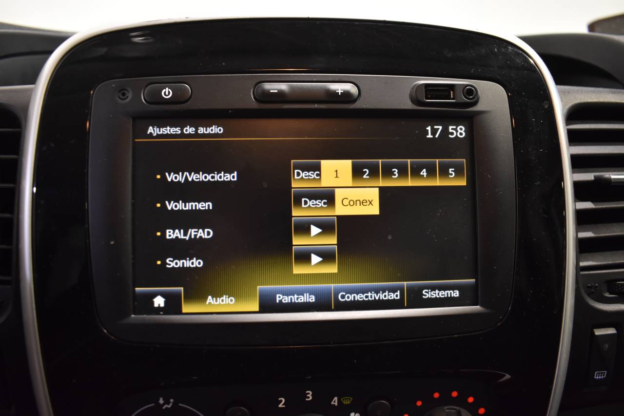 RENAULT TRAFIC en Minoautos