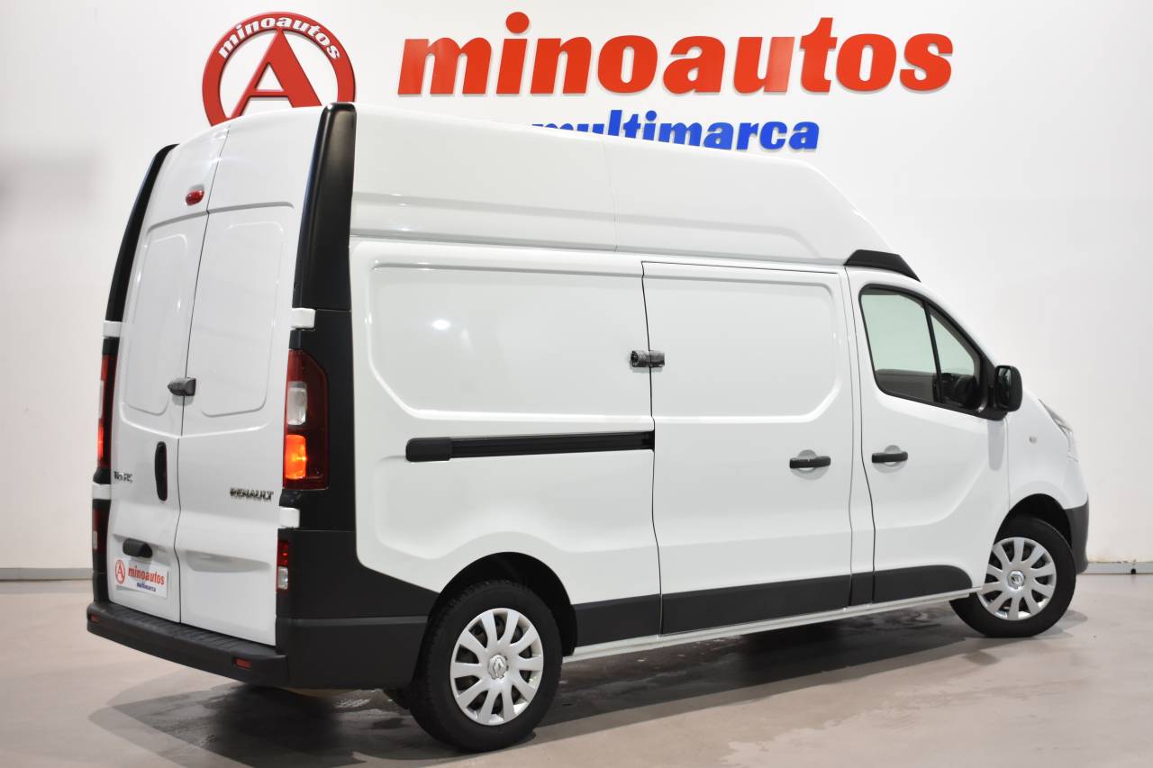 RENAULT TRAFIC en Minoautos