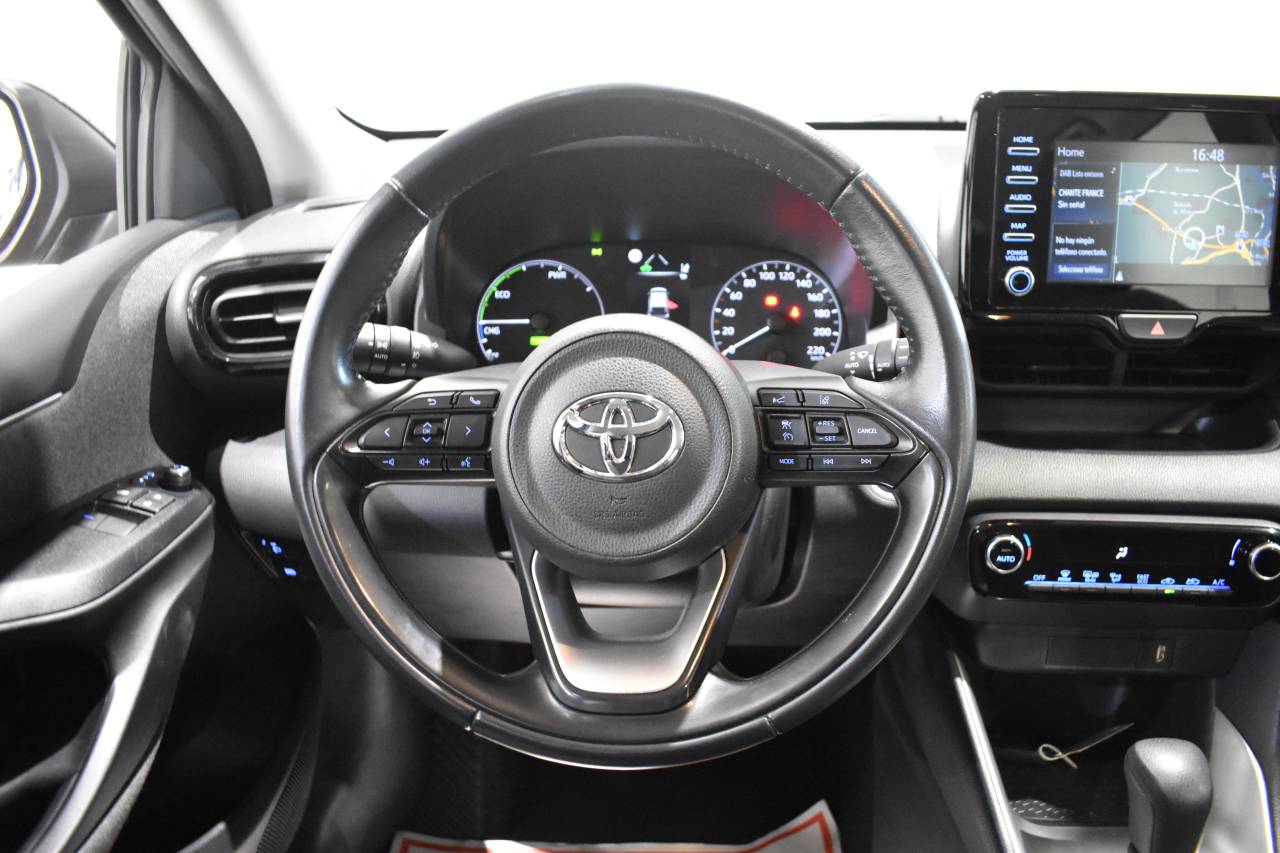 TOYOTA YARIS en Minoautos