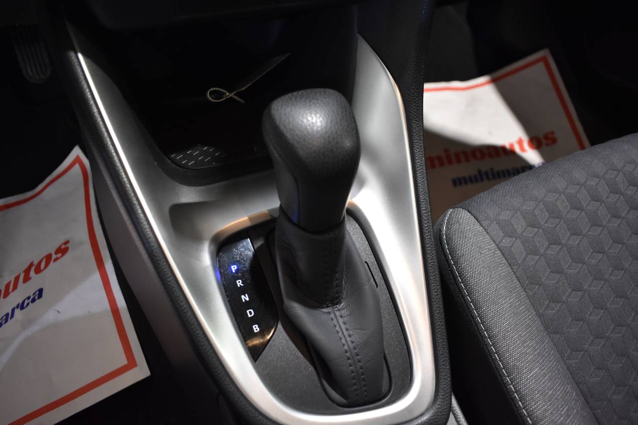 TOYOTA YARIS en Minoautos