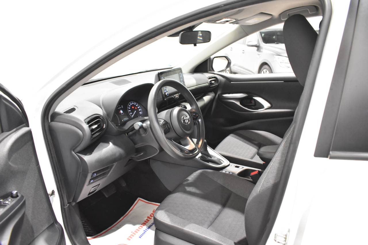 TOYOTA YARIS en Minoautos