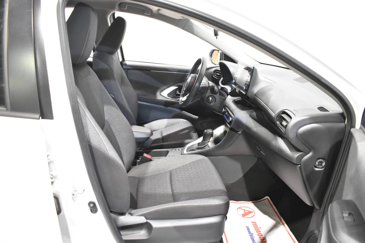 TOYOTA YARIS en Minoautos