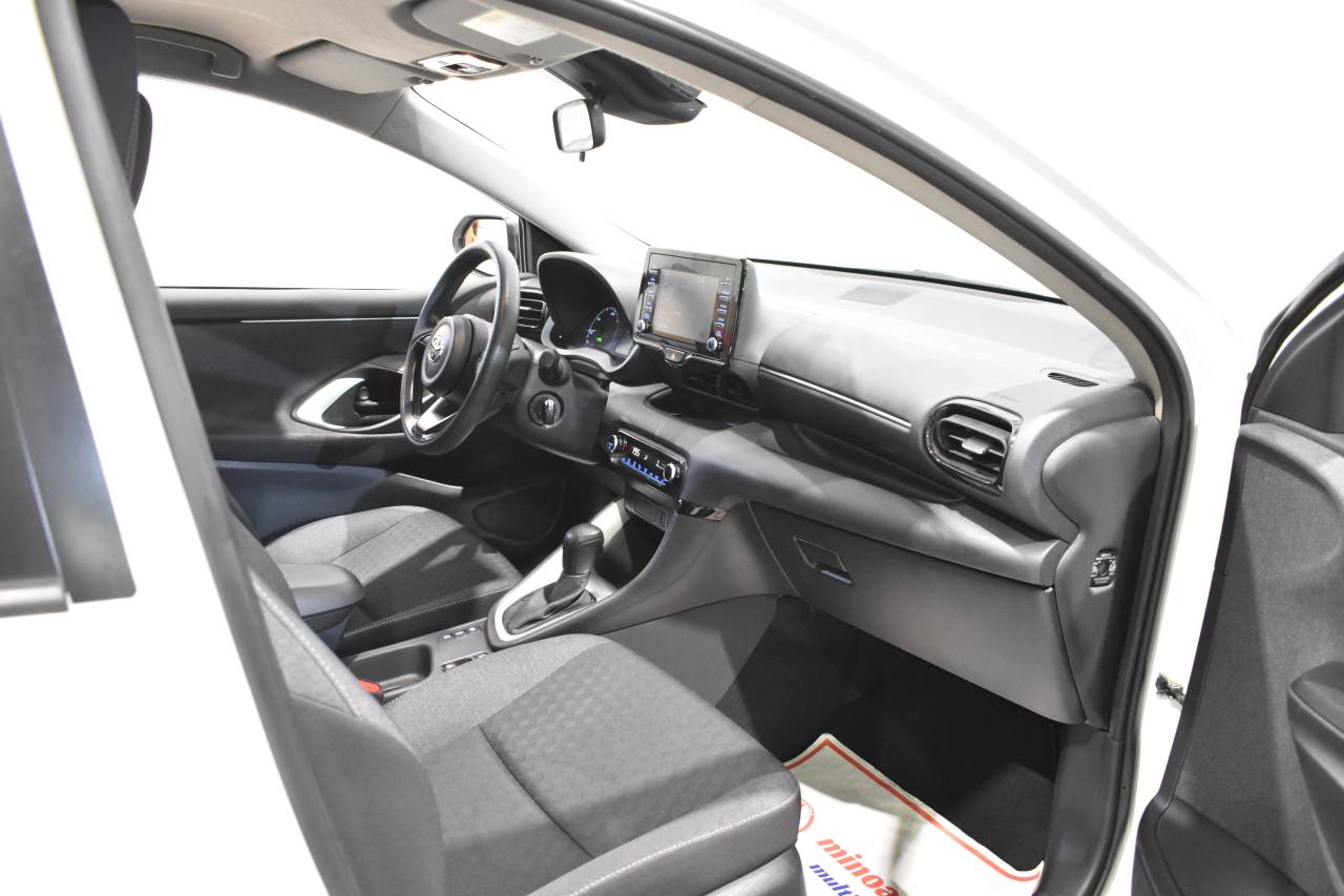 TOYOTA YARIS en Minoautos