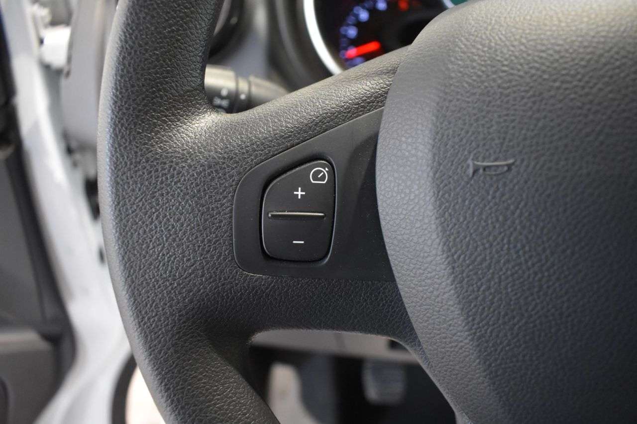 RENAULT TRAFIC en Minoautos