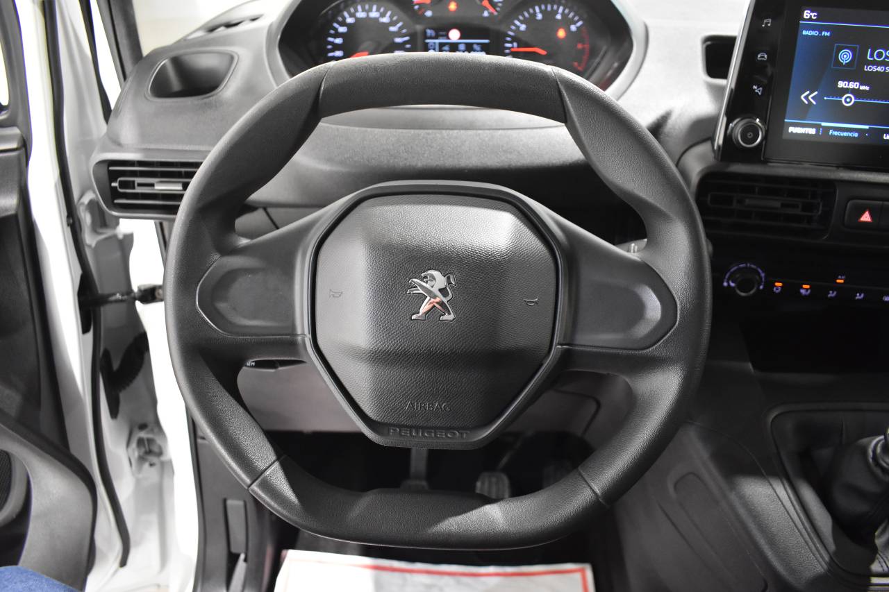 PEUGEOT RIFTER en Minoautos