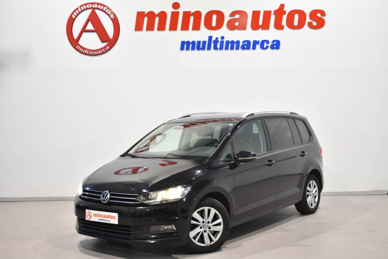 VW TOURAN en Minoautos