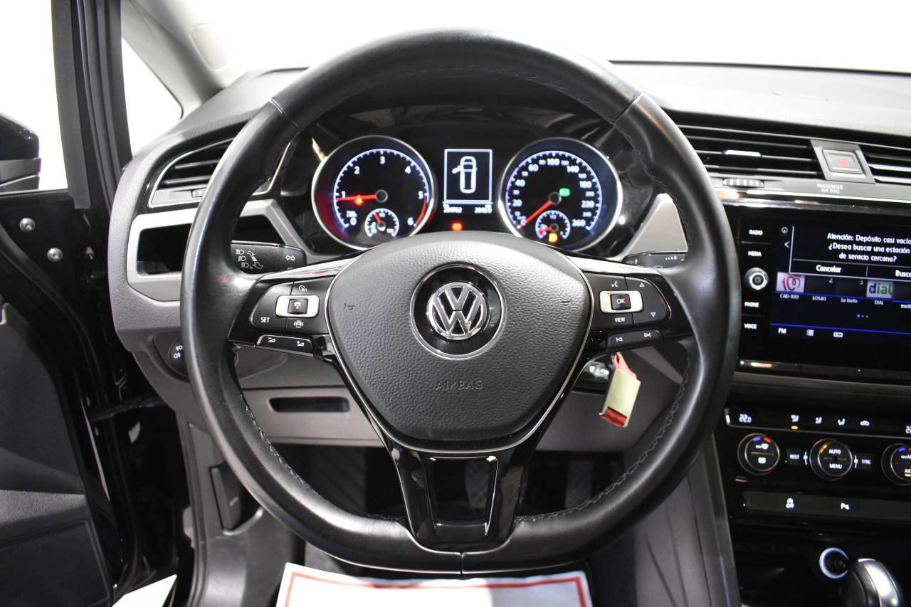 VW TOURAN en Minoautos