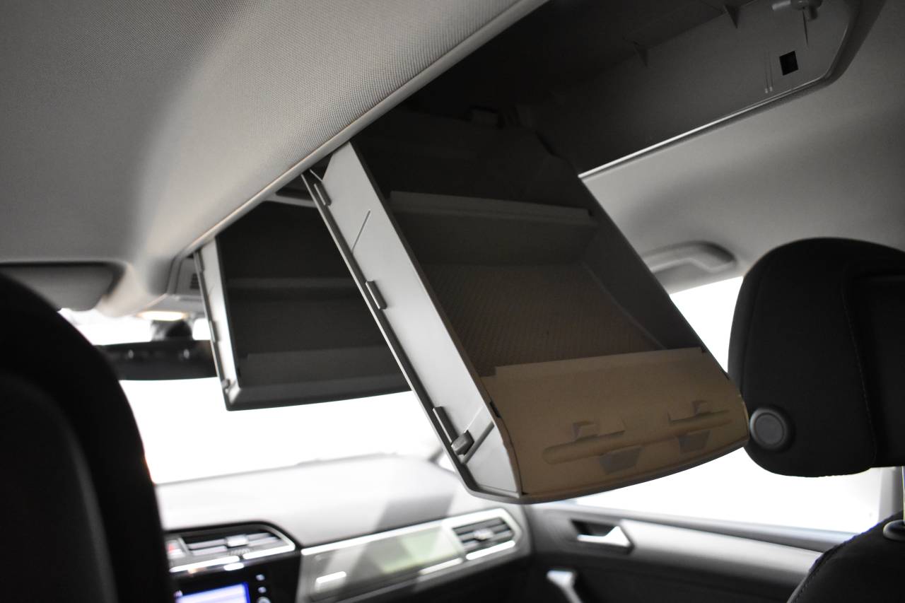 VW TOURAN en Minoautos