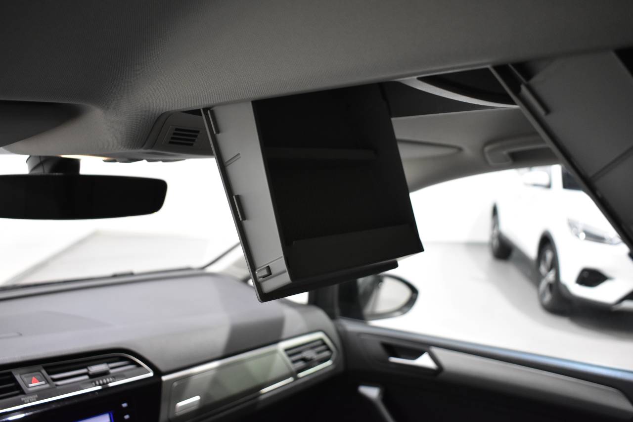 VW TOURAN en Minoautos