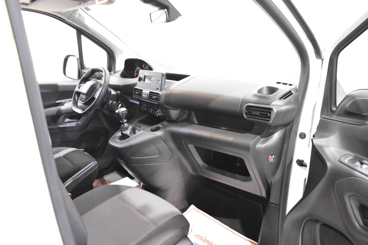 PEUGEOT RIFTER en Minoautos