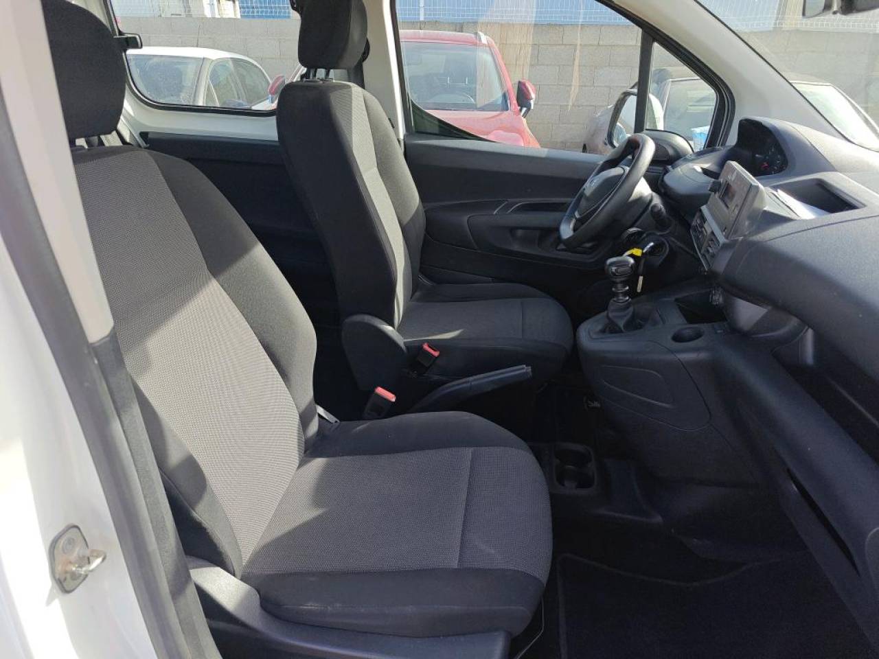 PEUGEOT RIFTER en Minoautos